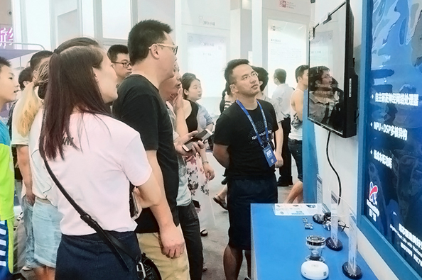 1535340377854743r1mc.jpg wz-重慶展07.jpg