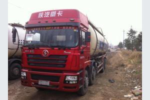 山東濟寧梁山縣二手前四后八散裝水泥罐車選購指南 歐曼、德龍、豪沃車型分析